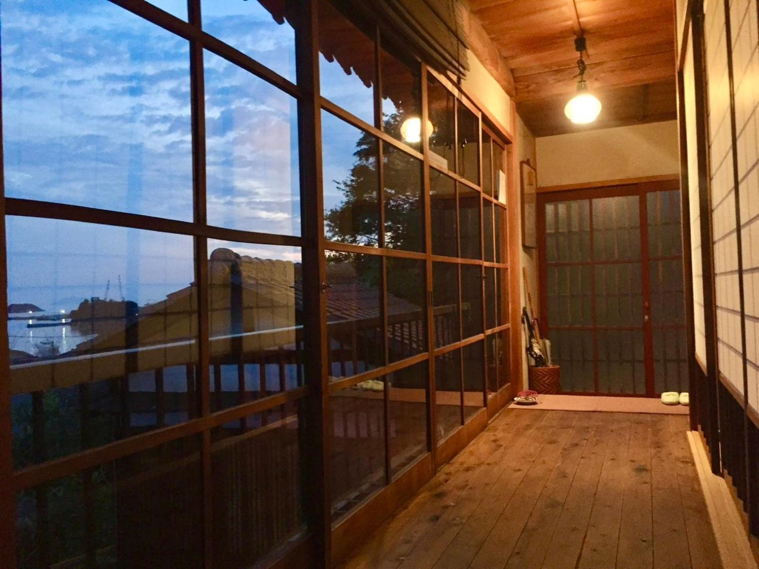 城跡石垣上の絶景古民家宿 鞆城茶屋庵 Tomo Exterior foto