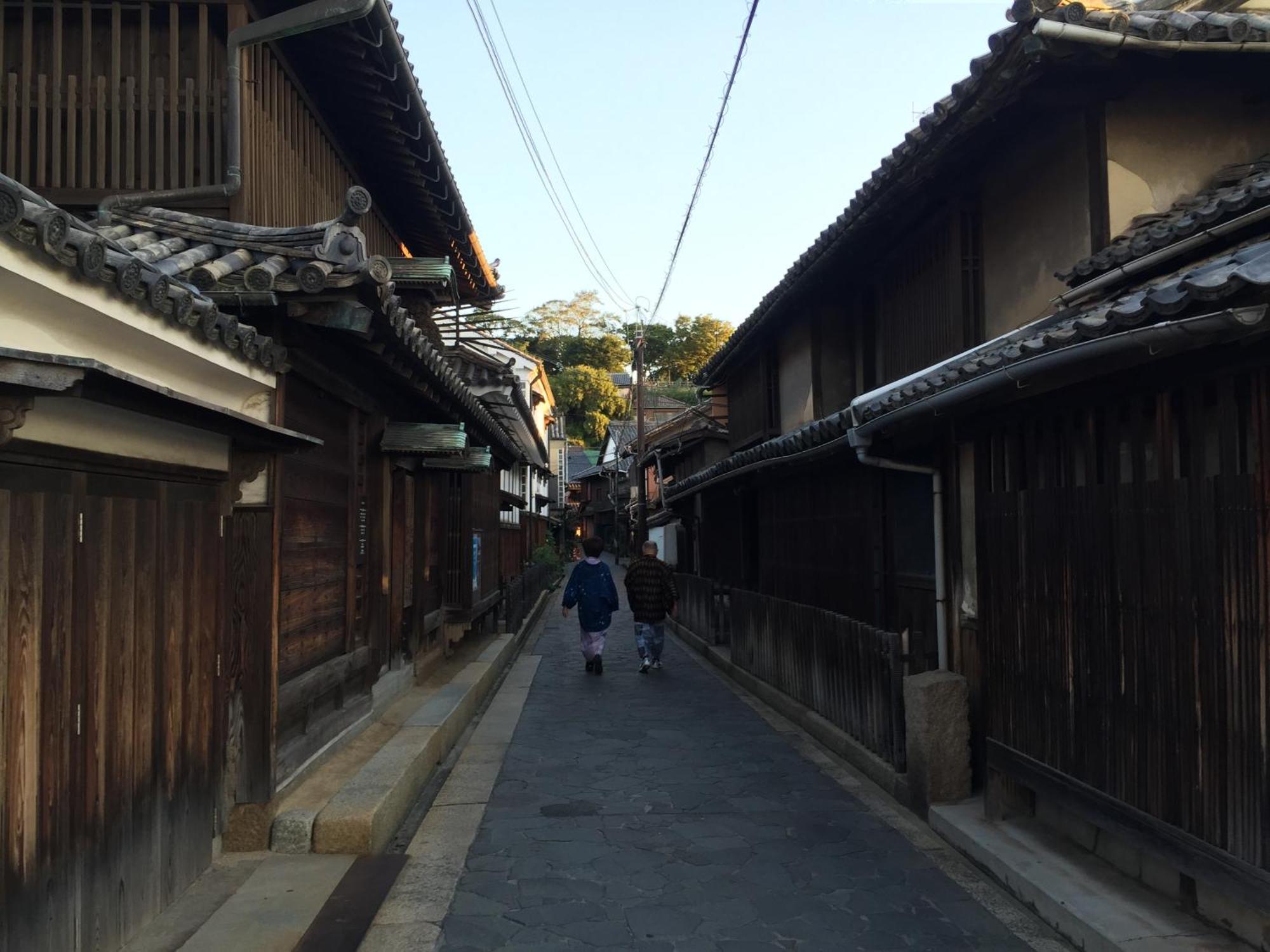 城跡石垣上の絶景古民家宿 鞆城茶屋庵 Tomo Exterior foto