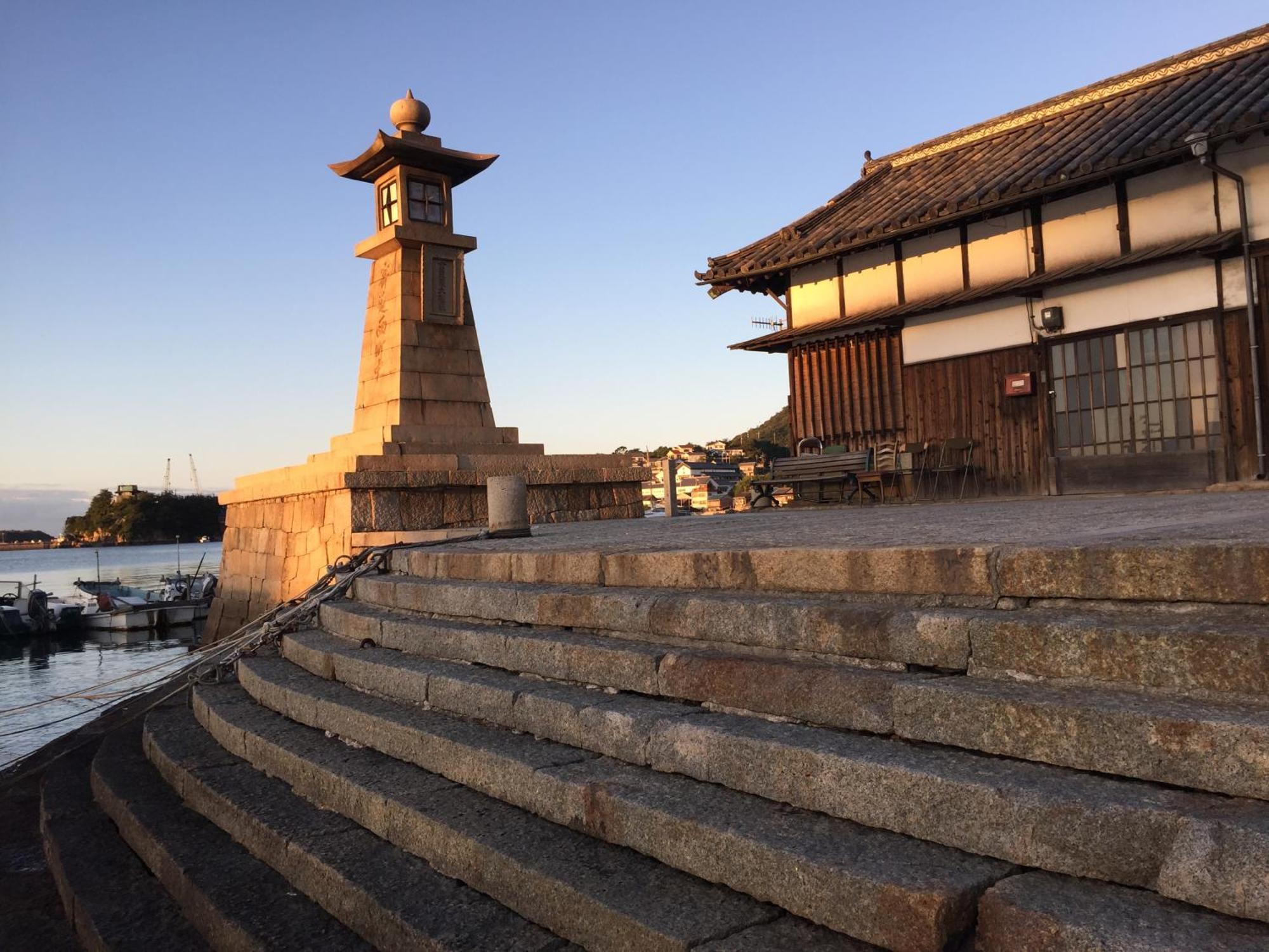 城跡石垣上の絶景古民家宿 鞆城茶屋庵 Tomo Exterior foto